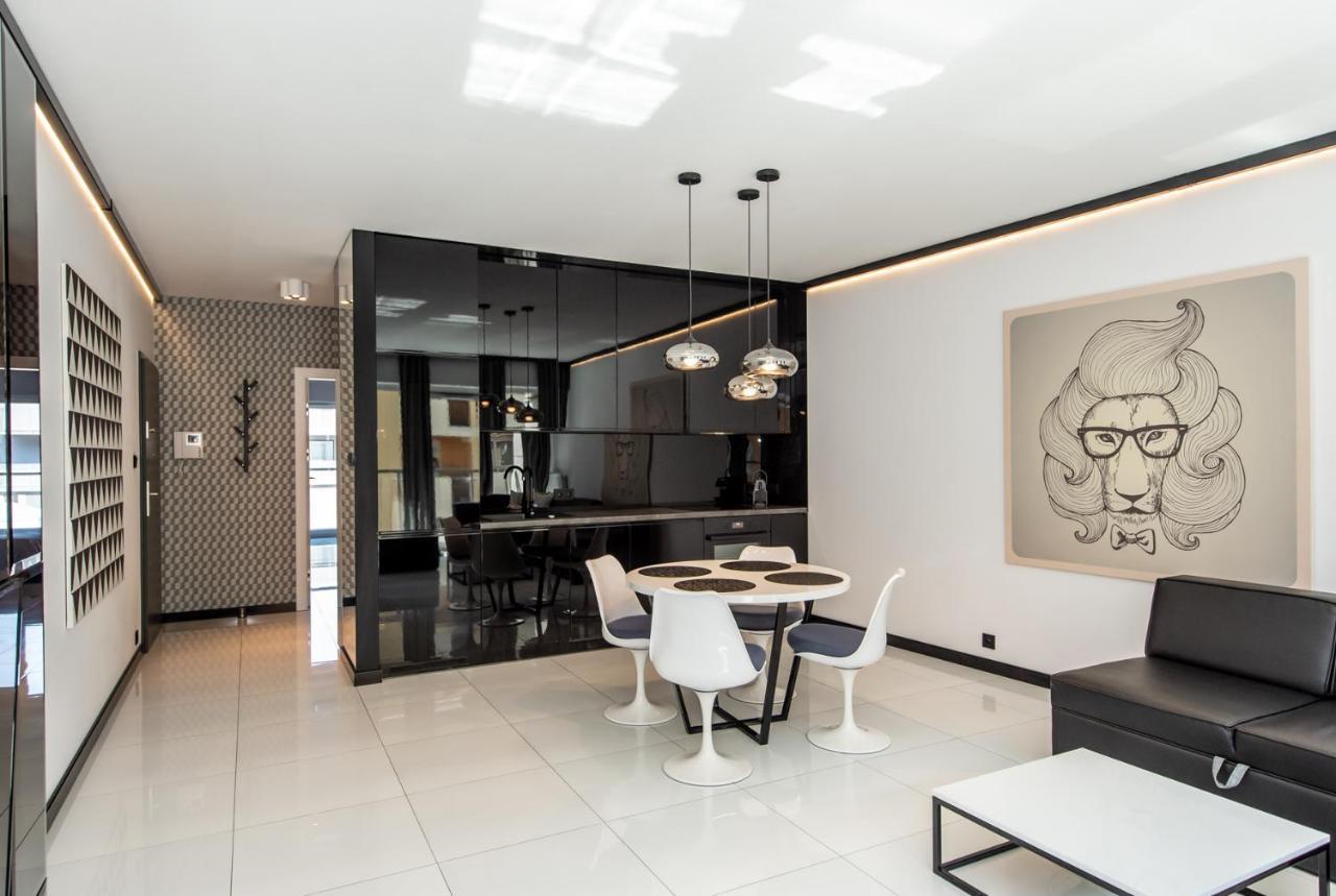 Super-Apartamenty Presidential Suite Poznań Kültér fotó