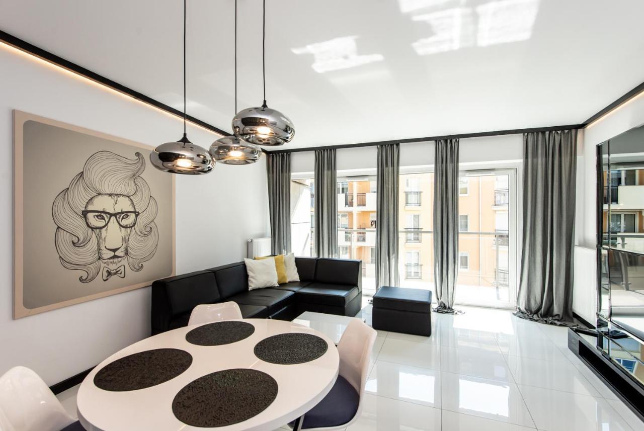 Super-Apartamenty Presidential Suite Poznań Kültér fotó